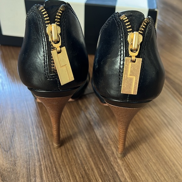 LAMB Vintage Heels with Zipper - Picture 2 of 8